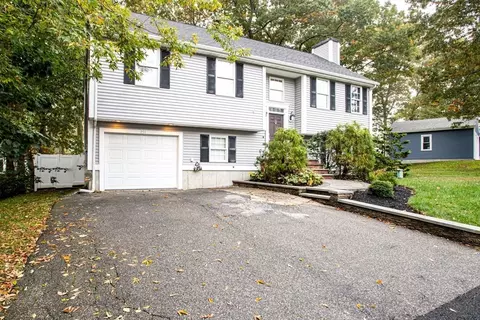 251 Corbett St, Fall River, MA 02720 photo 2
