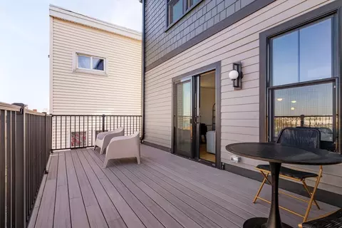 272 Eagle St #4, Boston, MA 02128 photo 17
