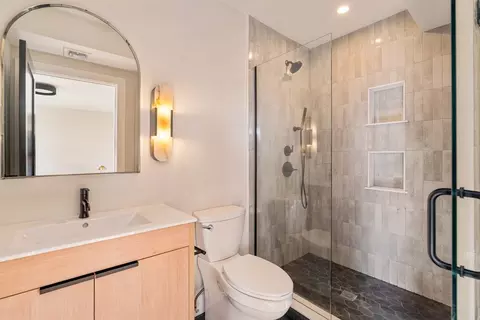272 Eagle St #4, Boston, MA 02128 photo 24