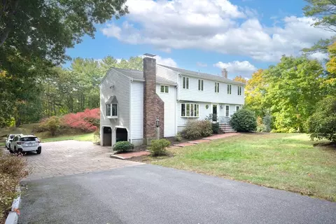198 King Phillips Pathe, Marshfield, MA 02050