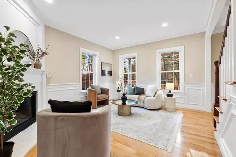 357 Grove St, Reading, MA 01867 photo 7