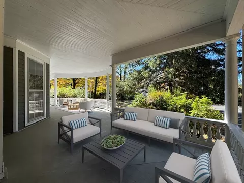 430 Grove St, Needham, MA 02492 photo 6