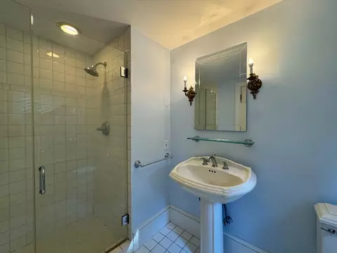 430 Grove St, Needham, MA 02492 photo 22