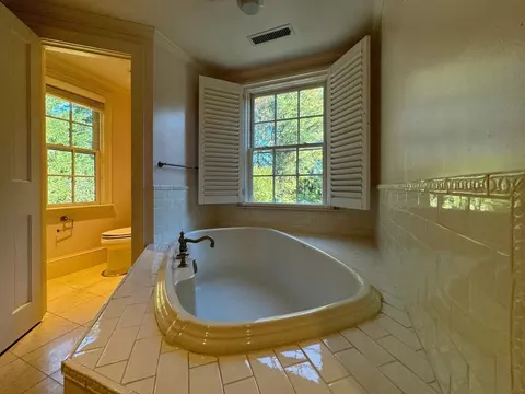 430 Grove St, Needham, MA 02492 photo 25