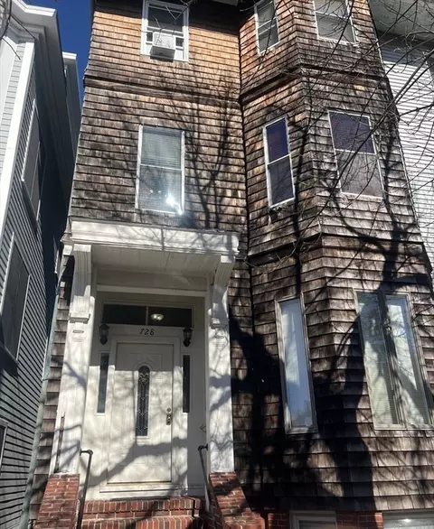 728 E 8th St #2, Boston, MA 02127 photo 2