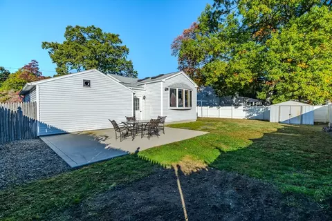 97 Valier Ave, Chicopee, MA 01020 photo 8