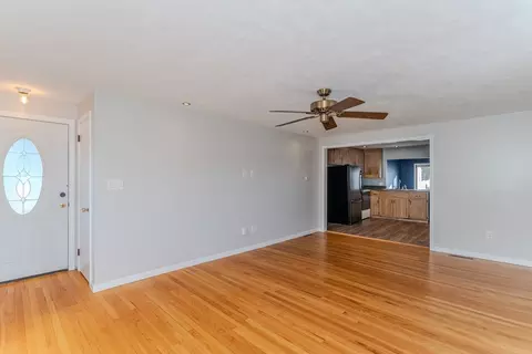97 Valier Ave, Chicopee, MA 01020 photo 12