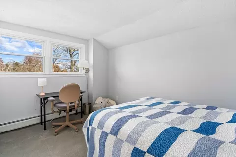 49 Westview Ter, Easthampton, MA 01027 photo 30