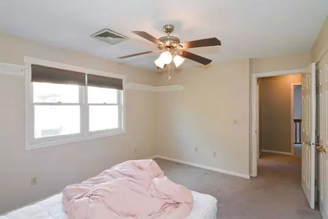 Bedroom - 9 Thistle Ln #91, Worcester, MA 01602 photo 4 of 6