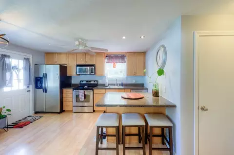 Kitchen - 55 Warner Ave # -A, Worcester, MA 01604 photo 3 of 5
