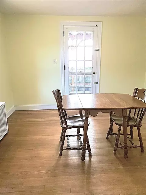 54 Ashbrook St, Springfield, MA 01118 photo 8