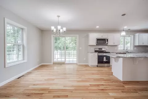 10 Kittrell, Springfield, MA 01119 photo 8