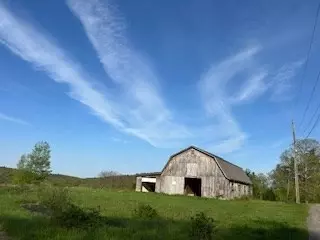 37 Smith Rd, Warwick, MA 01378