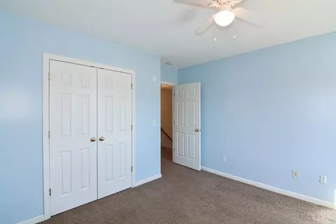 Bedroom - 11 Quaboag St #B, Warren, MA 01083 photo 7 of 8