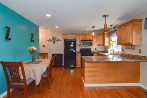 Kitchen - 11 Quaboag St #B, Warren, MA 01083 photo 2 of 4