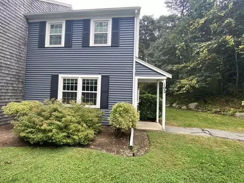 102 Woodview Dr #102, Brewster, MA 02631