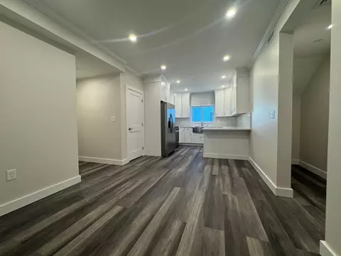 18 Central Ave, Everett, MA 02149 photo 28