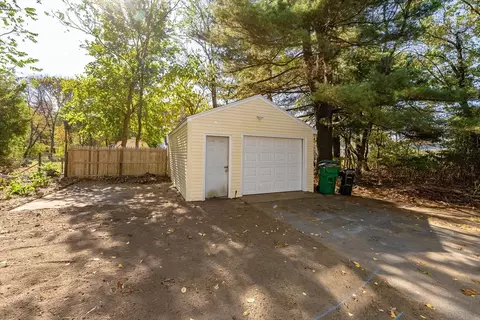 7 Munger Rd, Chicopee, MA 01020 photo 29