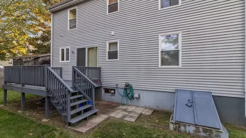 64 Church St, Fall River, MA 02724 photo 3