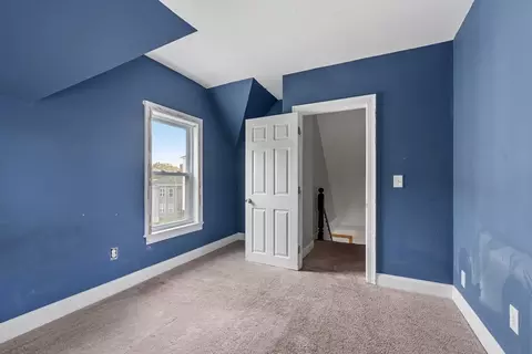 Bedroom - 15 Wright St, Gardner, MA 01440 photo 4 of 7