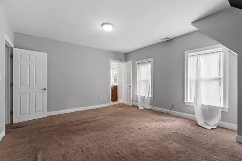 Bedroom - 15 Wright St, Gardner, MA 01440 photo 5 of 7