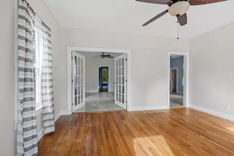 Living - 15 Wright St, Gardner, MA 01440 photo 1 of 4