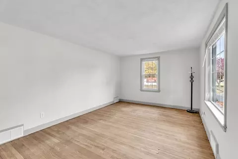 72 Maebeth St, Springfield, MA 01119 photo 15