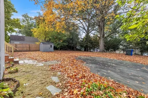 72 Maebeth St, Springfield, MA 01119 photo 33