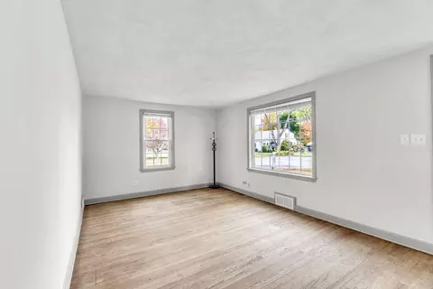 72 Maebeth St, Springfield, MA 01119 photo 14