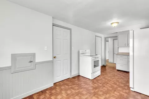 72 Maebeth St, Springfield, MA 01119 photo 7