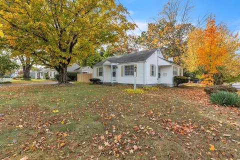 72 Maebeth St, Springfield, MA 01119 photo 35