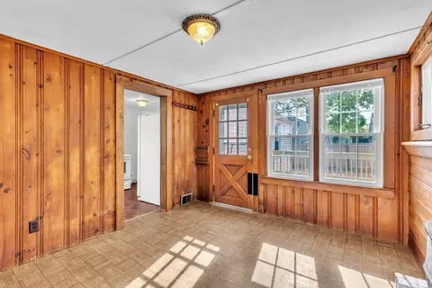 72 Maebeth St, Springfield, MA 01119 photo 12