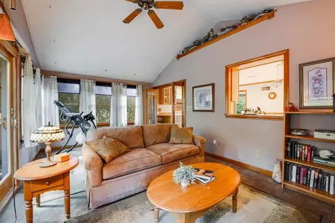 33 Nicholas Rd, Raynham, MA 02767 photo 6