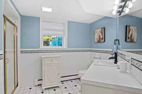 Bath - 29 Stoneymeade Way, Acton, MA 01720 photo 6 of 6