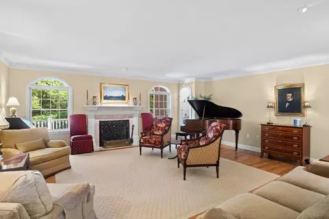 Living - 29 Stoneymeade Way, Acton, MA 01720 photo 3 of 5
