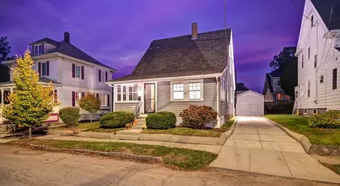 87 Hamden Cir, Quincy, MA 02170