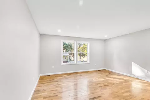 Living - 136 Orchard St, Springfield, MA 01107 photo 4 of 5