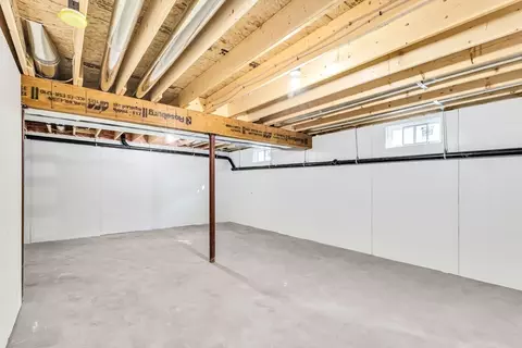 Other - 136 Orchard St, Springfield, MA 01107 photo 4 of 10
