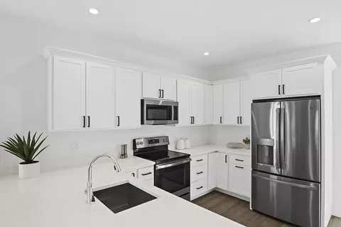 21 Baiting Brook Ln #60, Worcester, MA 01609 photo 8
