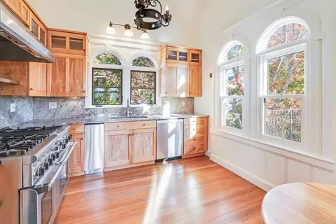 246 Ocean Ave, Marblehead, MA 01945 photo 15