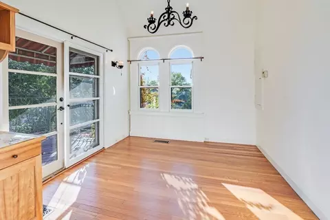246 Ocean Ave, Marblehead, MA 01945 photo 17