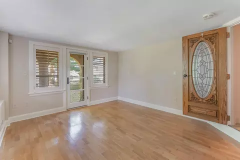 246 Ocean Ave, Marblehead, MA 01945 photo 30