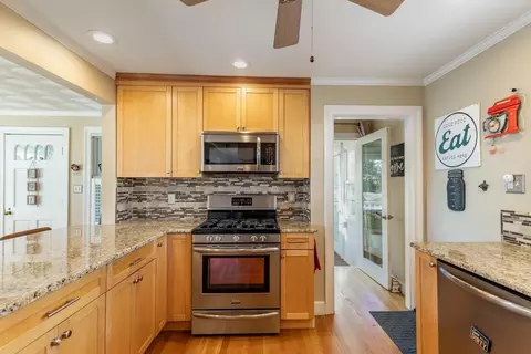Kitchen - 7 Folger Ave, Beverly, MA 01915 photo 2 of 5