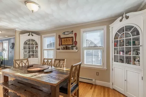 Dining - 7 Folger Ave, Beverly, MA 01915 photo 1 of 4