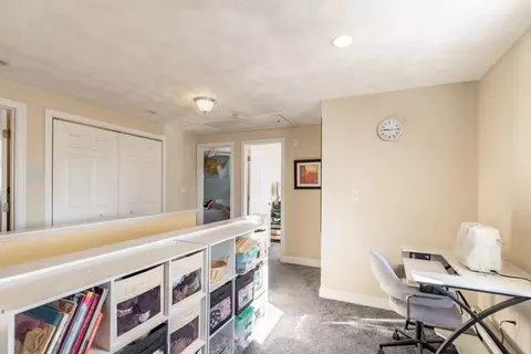 Entry Way - 7 Folger Ave, Beverly, MA 01915 photo 3 of 3