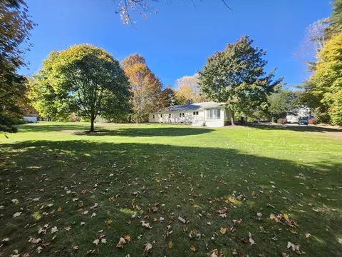 Exterior - 455 Boston Rd, Sutton, MA 01590 photo 8 of 10