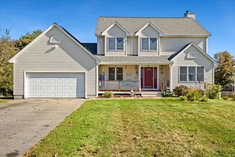 26 Boivin Ave, Somerset, MA 02726