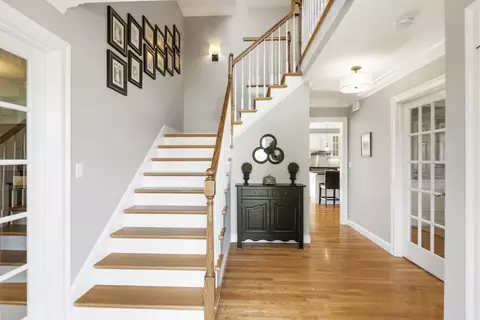 14 Paddock Ln, Millis, MA 02054 photo 3