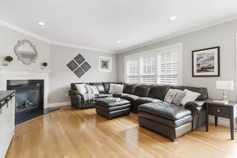 14 Paddock Ln, Millis, MA 02054 photo 5