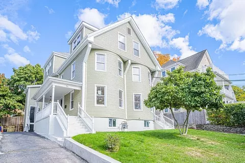 56-58 Warren #56, Hyde Park, MA 02136